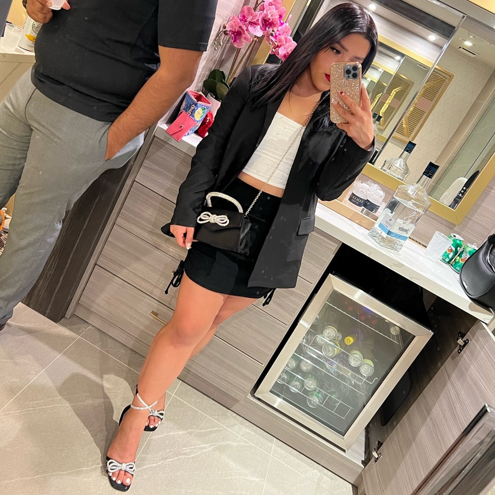 Meet your Posher, Jennifer